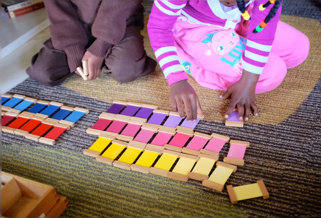 Colour graduation tablets