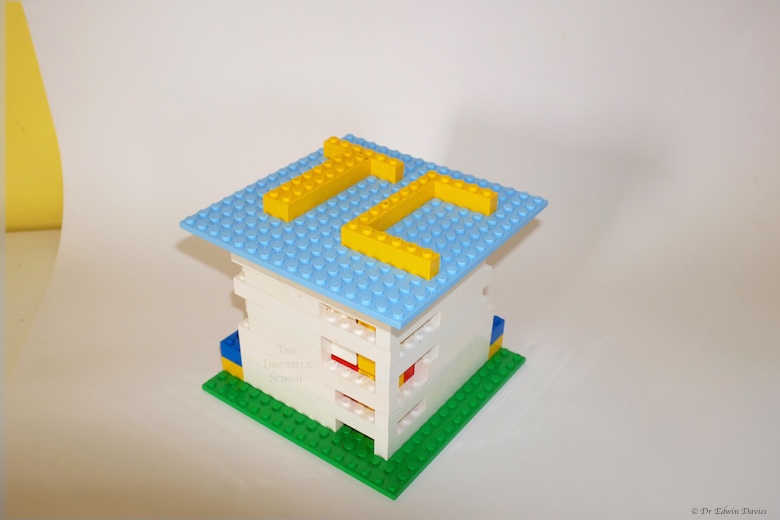 lego trinomial cube holder 